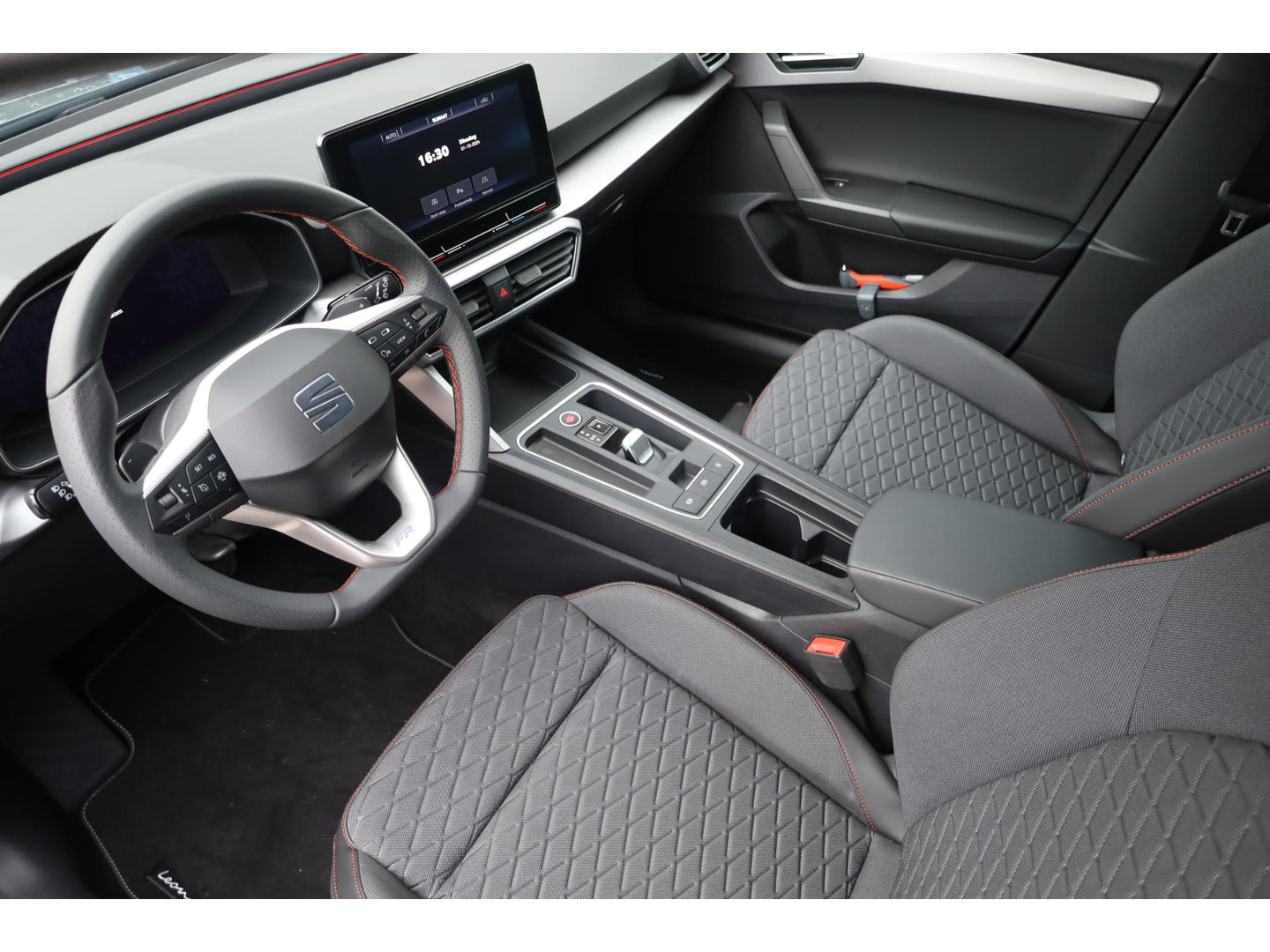 SEAT SEAT