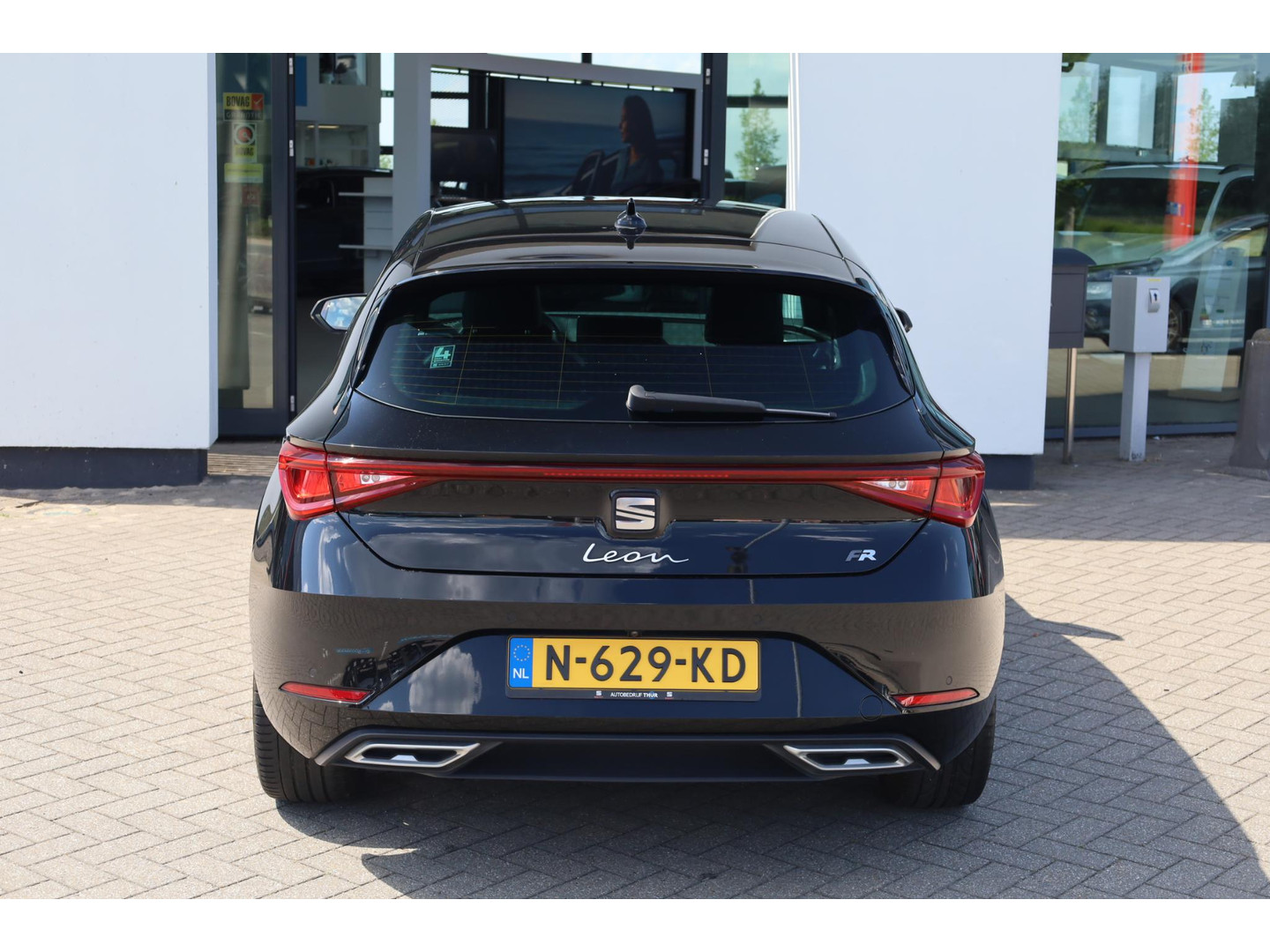 SEAT