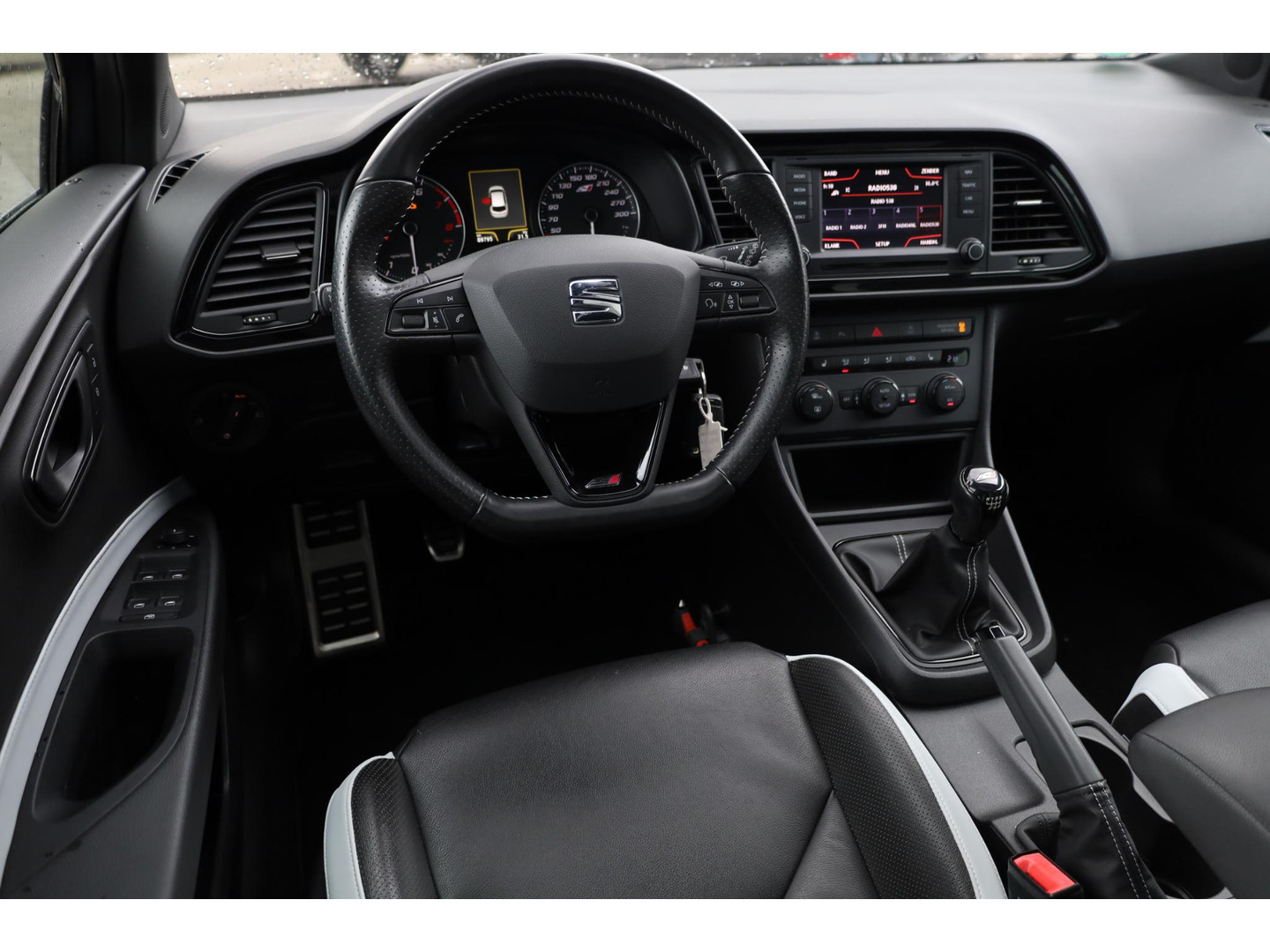 SEAT SEAT