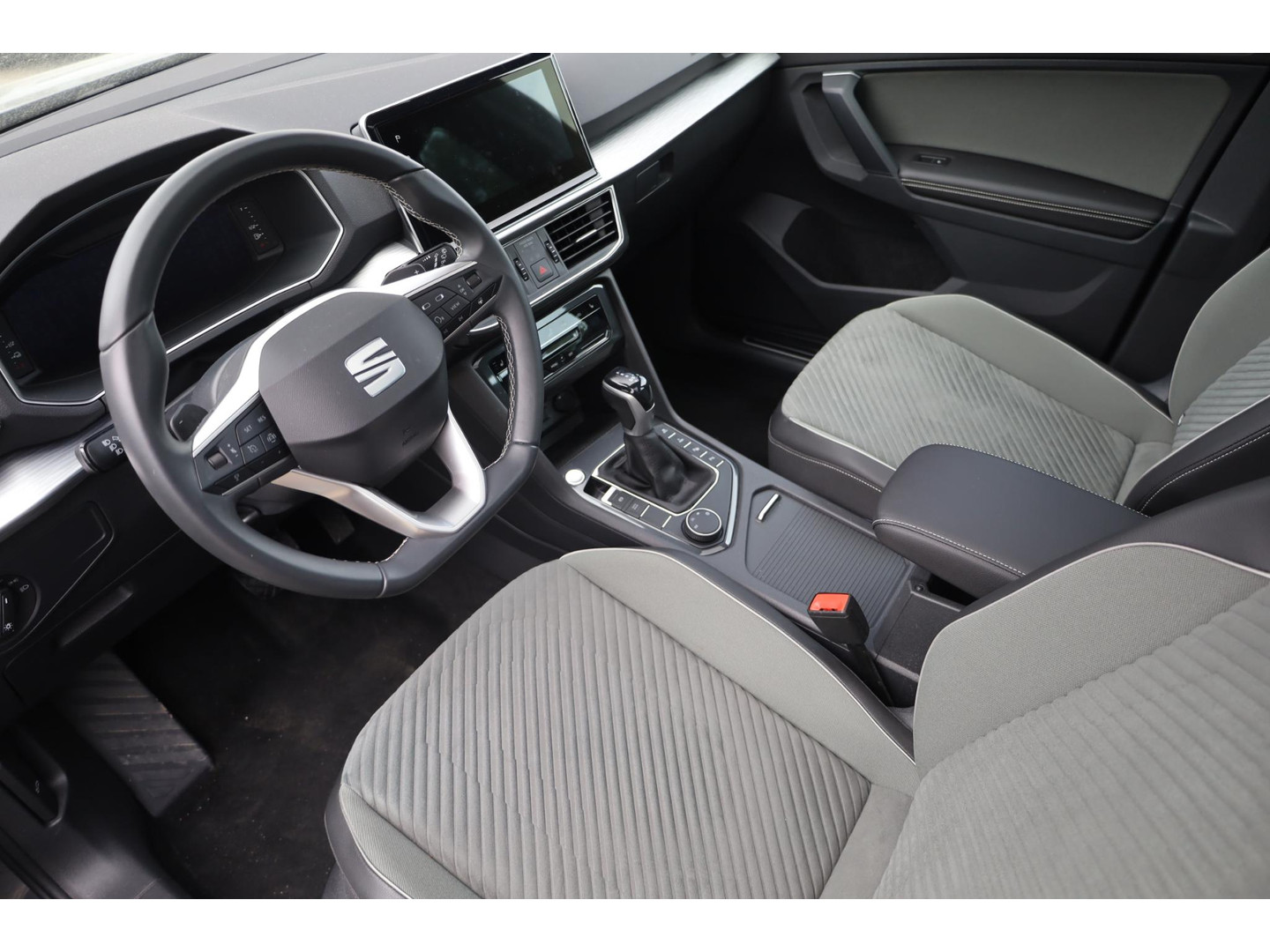 SEAT SEAT