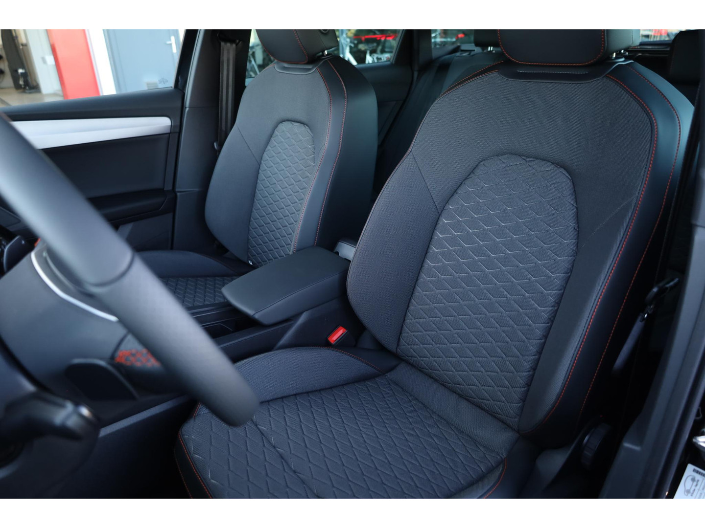 SEAT SEAT