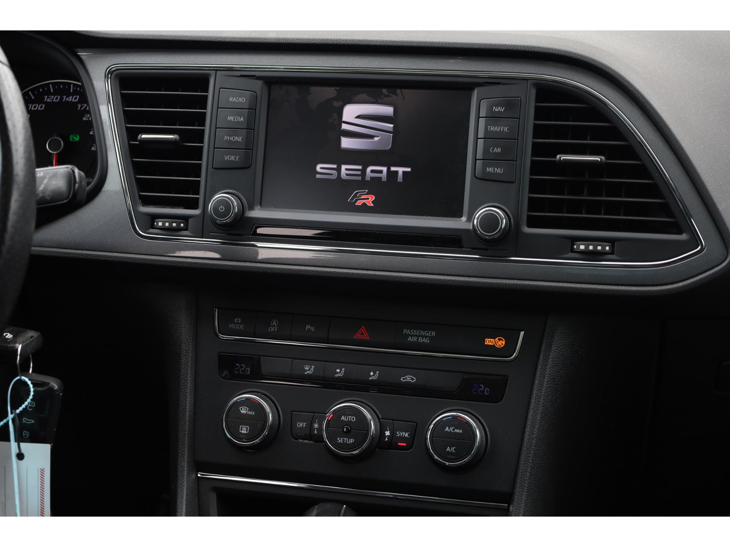 SEAT SEAT