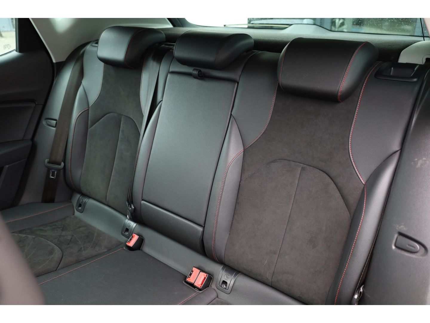SEAT SEAT