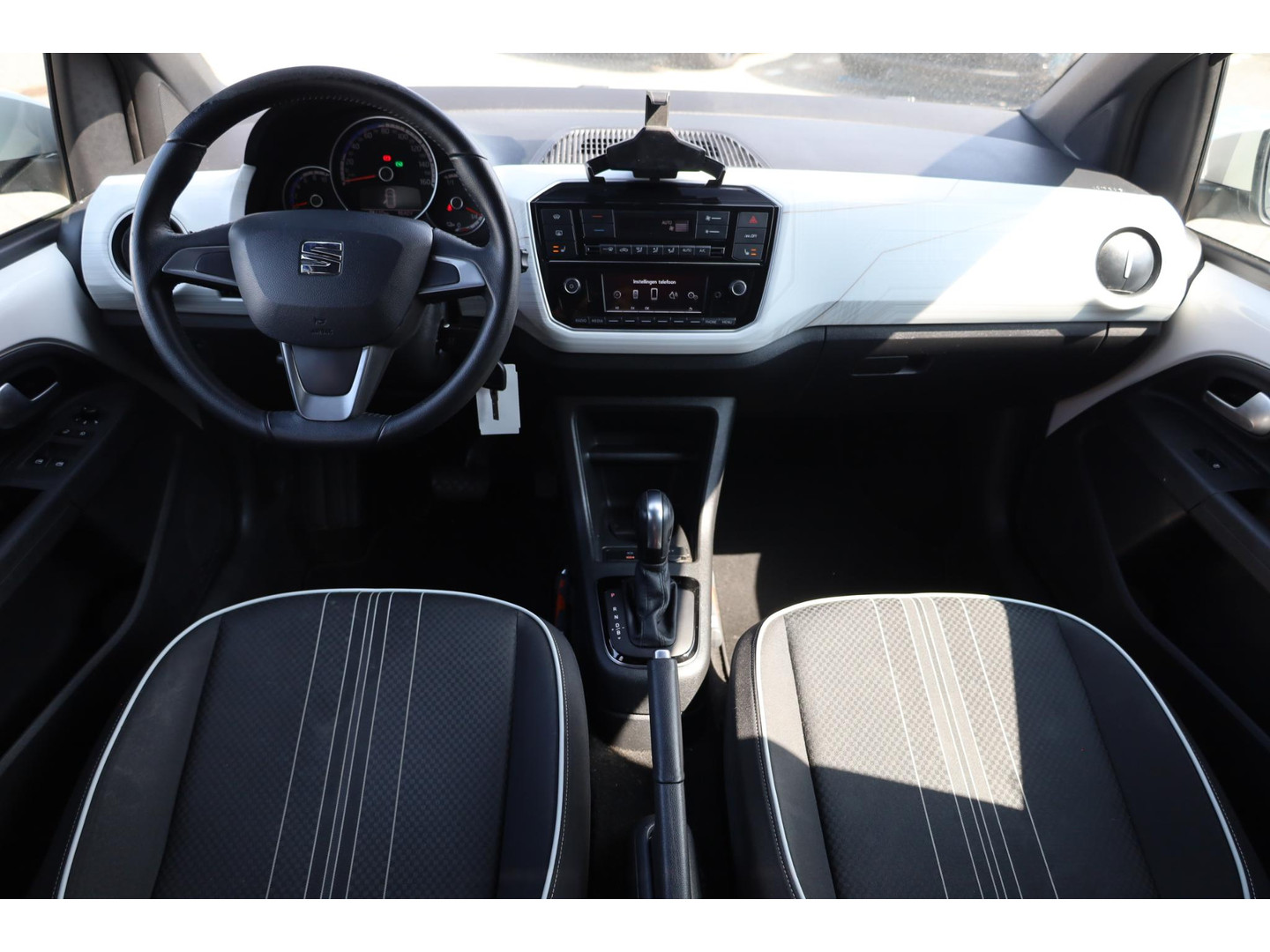 SEAT SEAT
