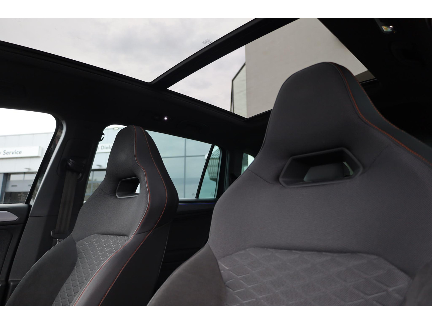 SEAT