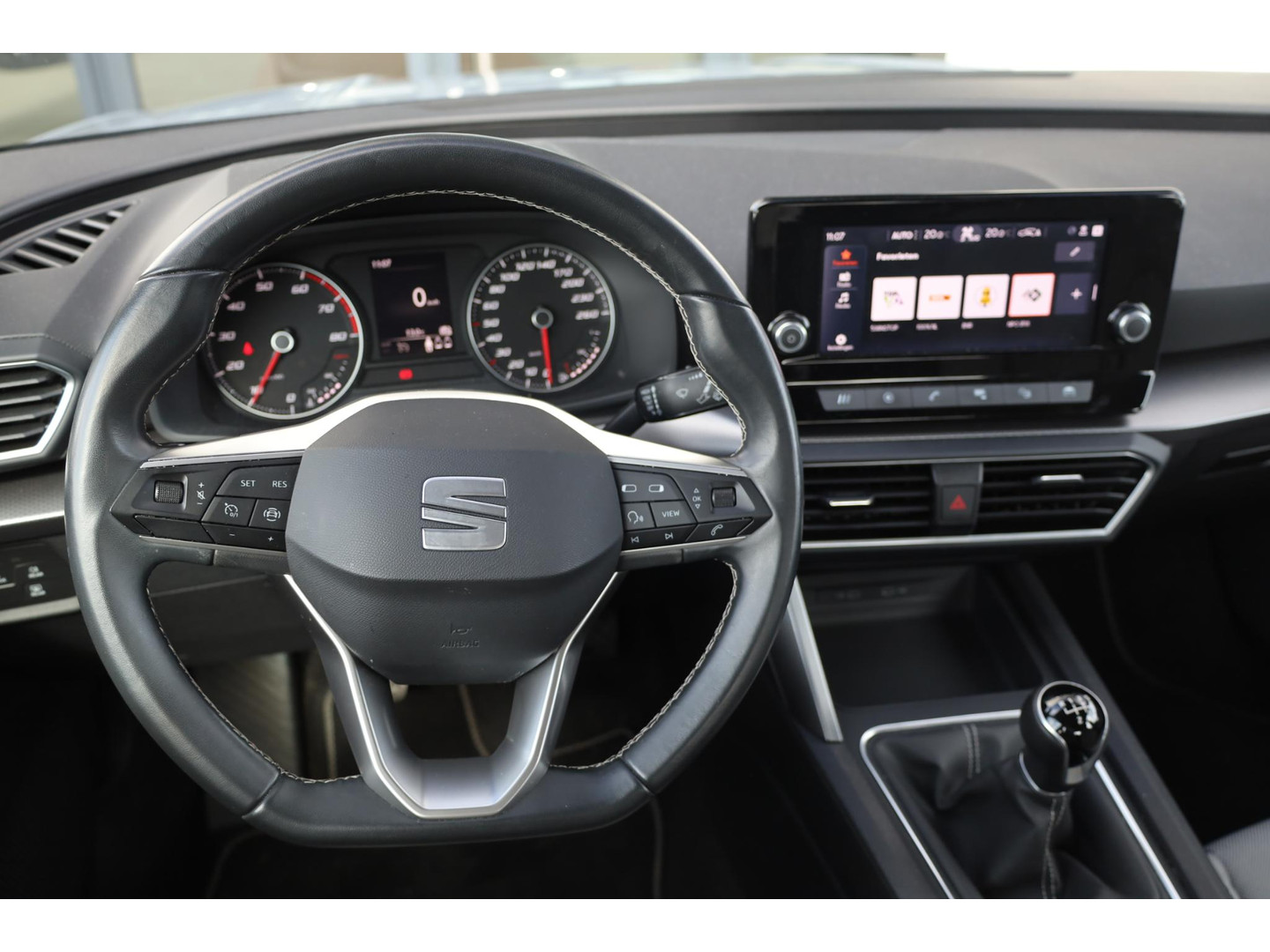 SEAT