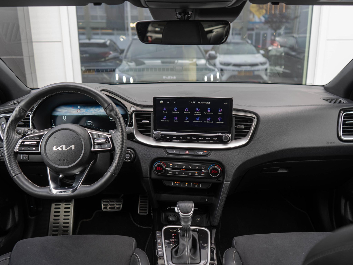 Kia Kia
