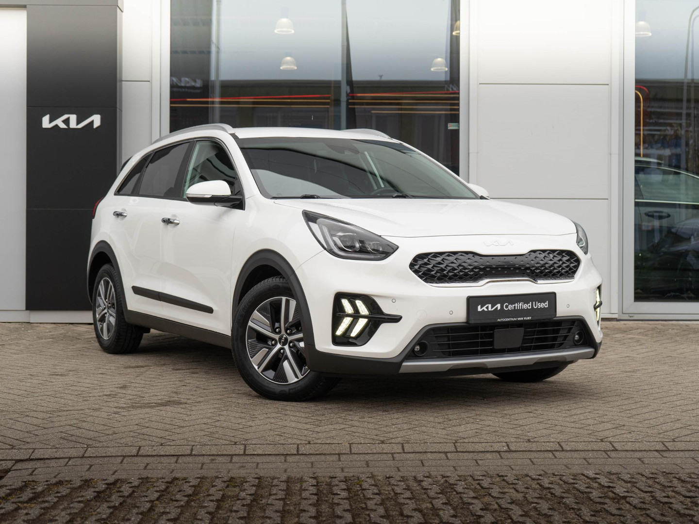 Kia