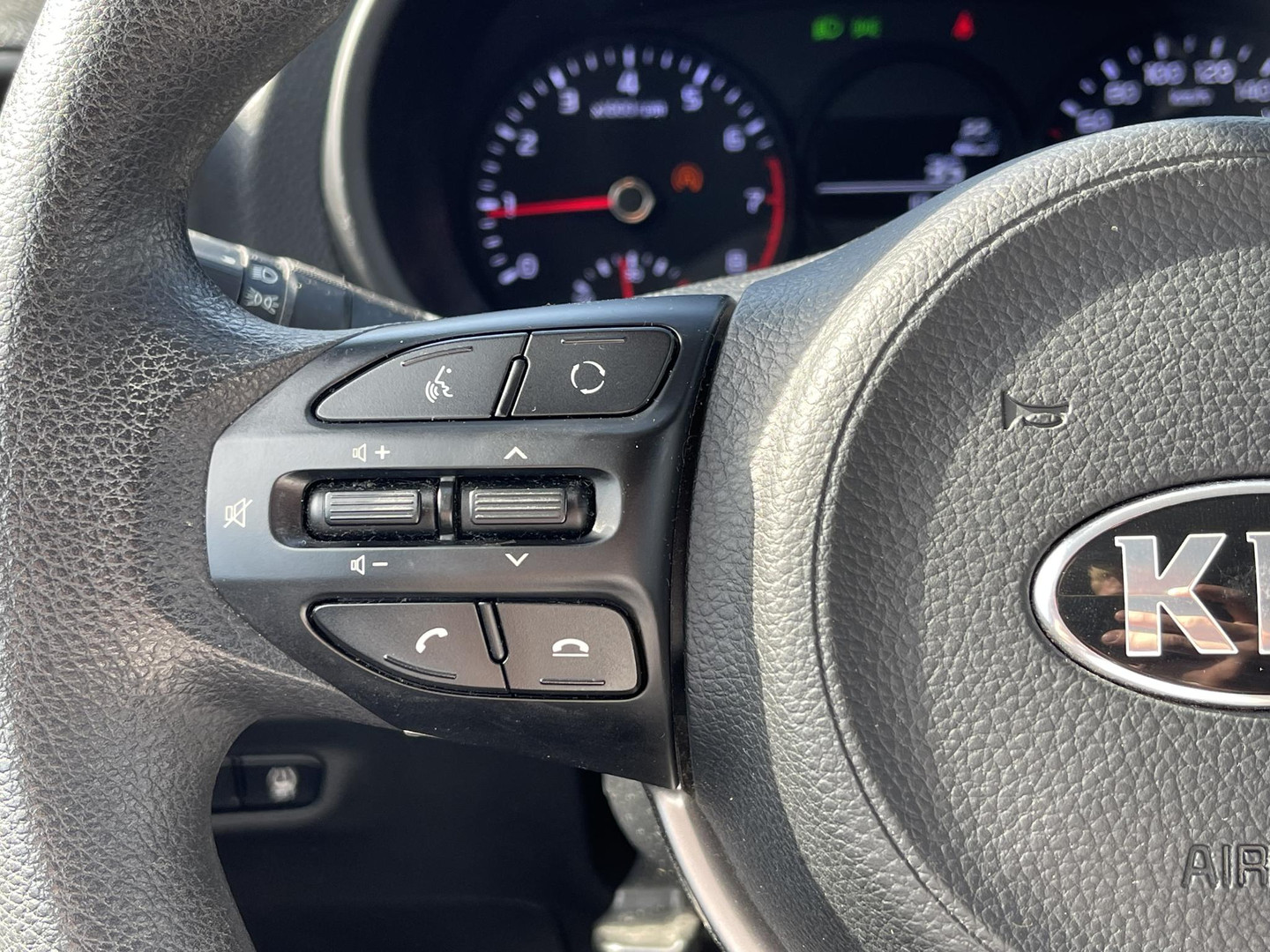 Kia Kia