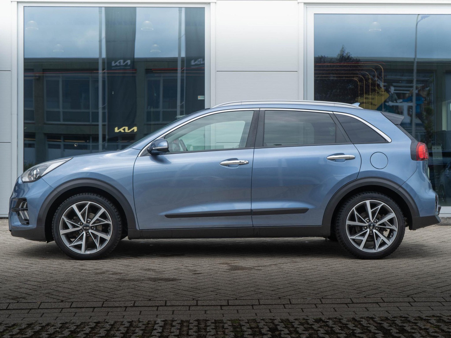 Kia