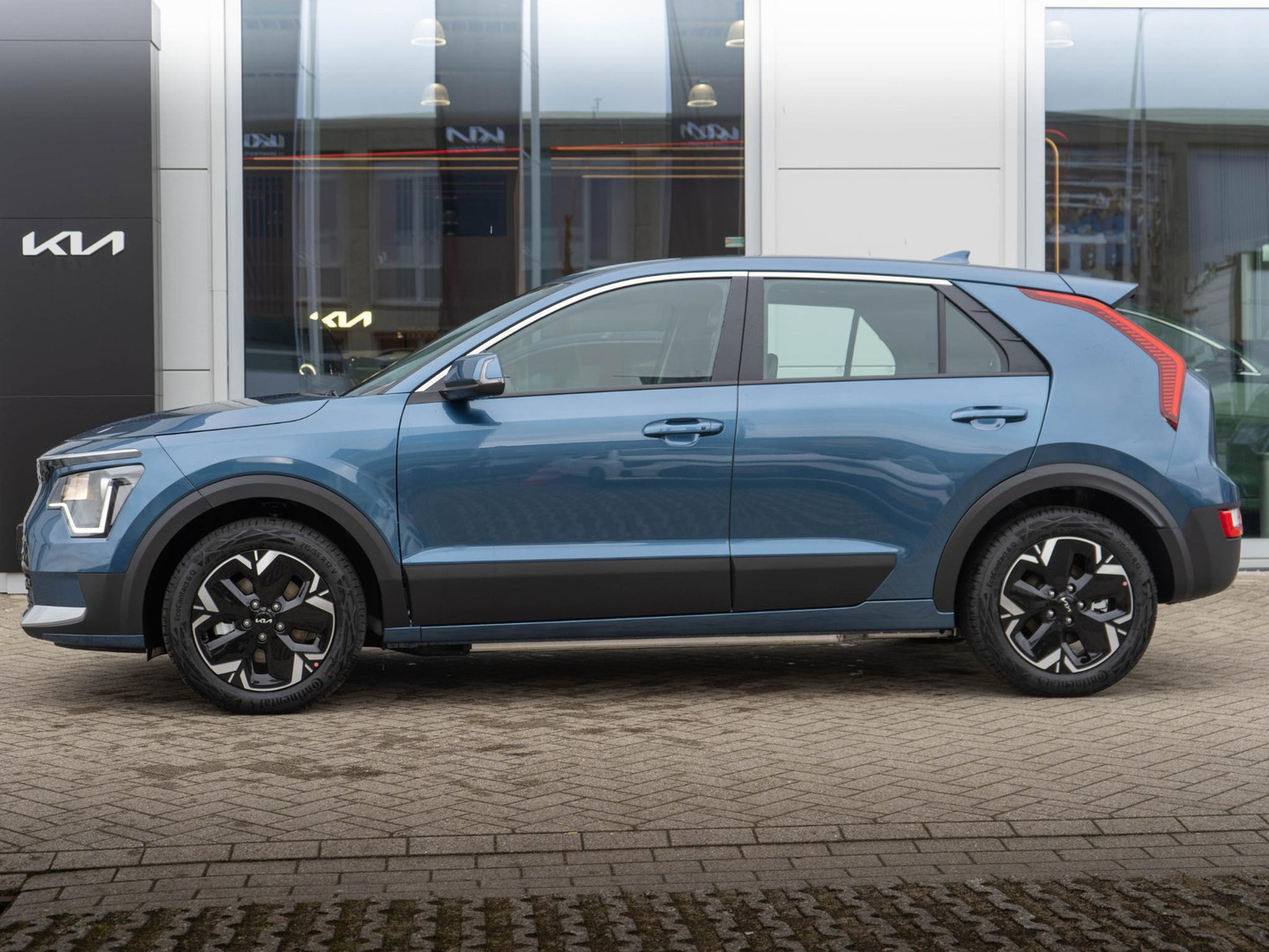 Kia