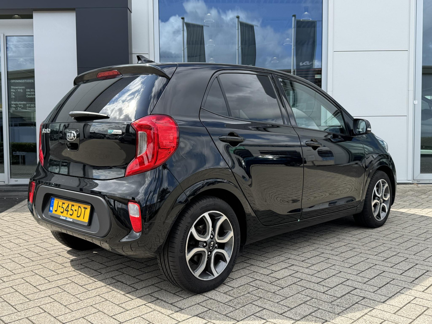 Kia