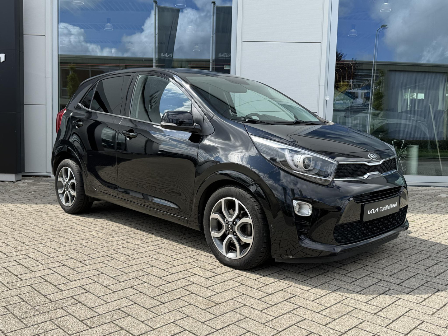 Kia