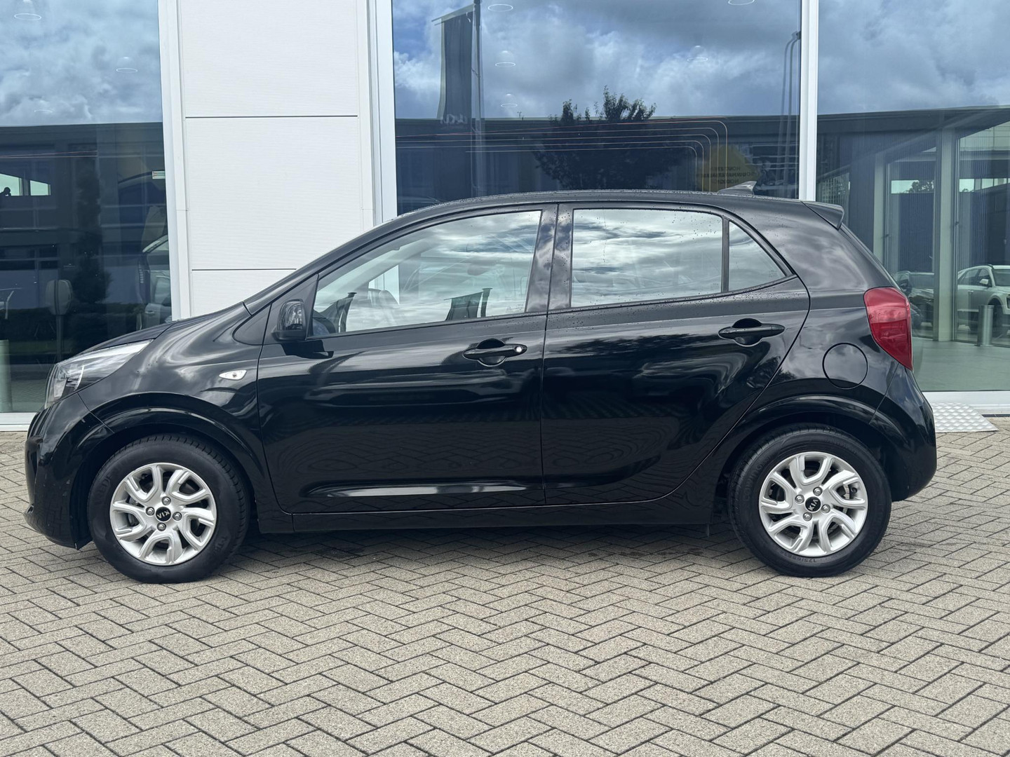 Kia Kia
