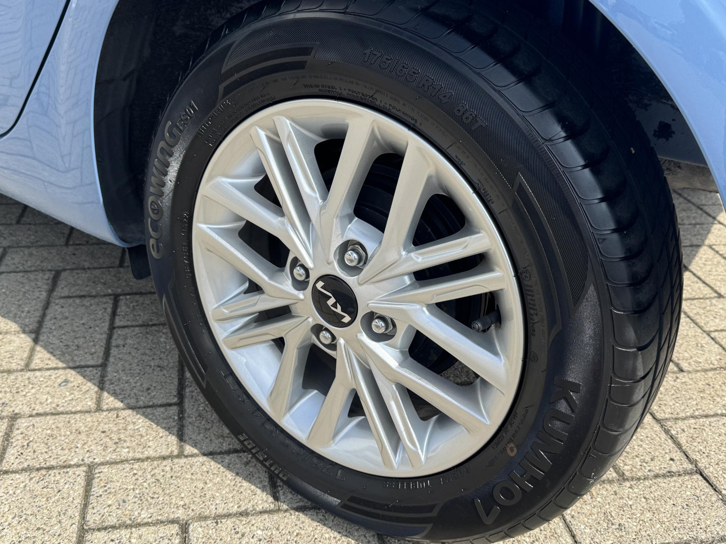Kia Kia
