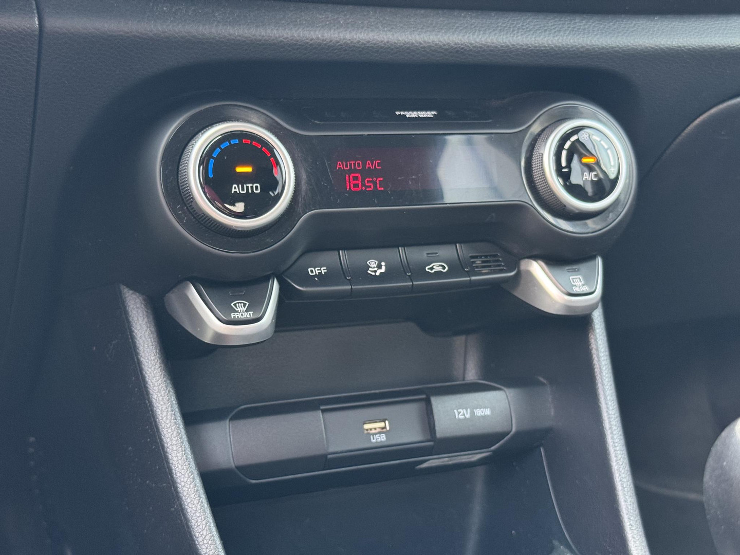 Kia Kia