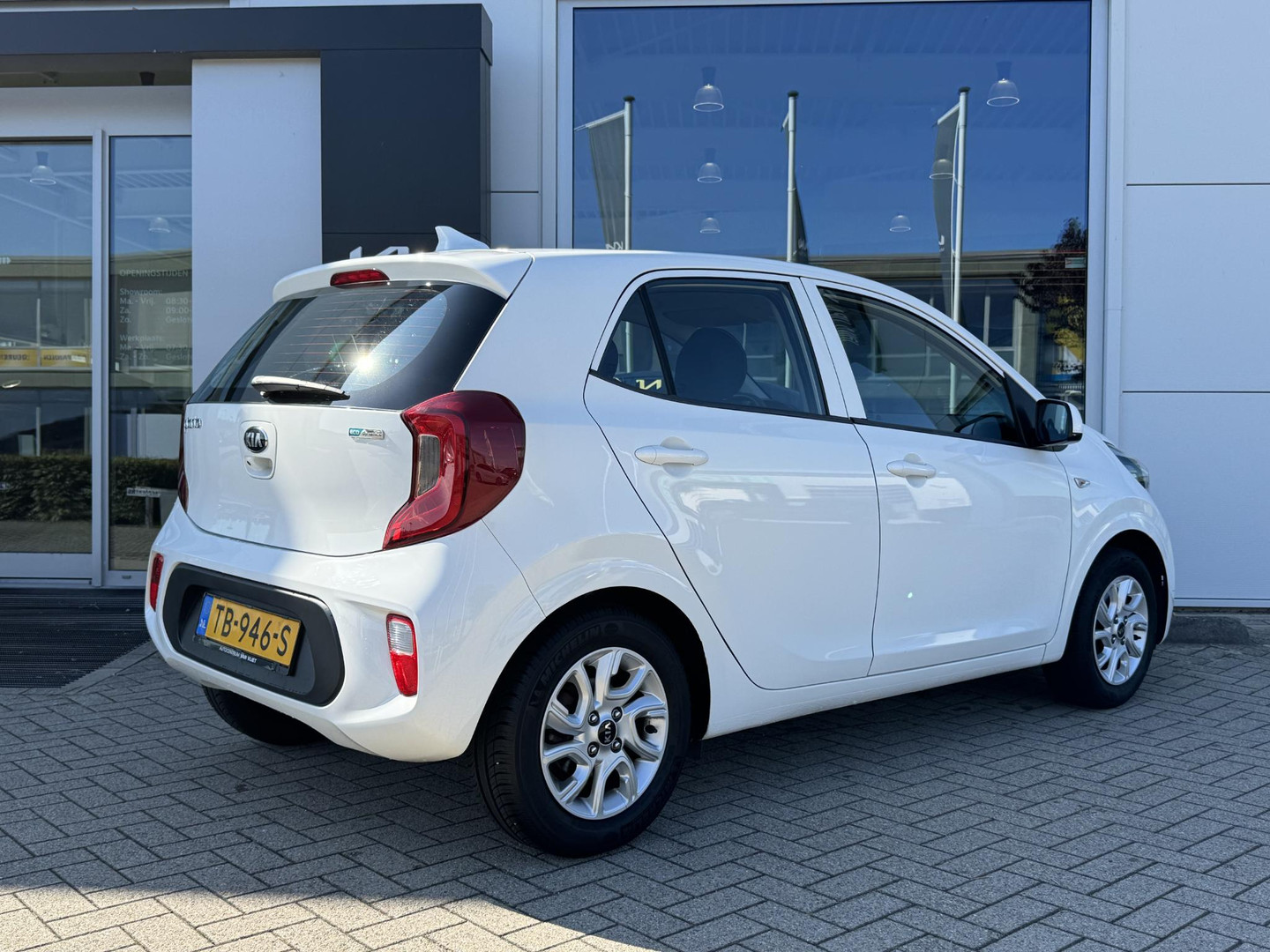 Kia