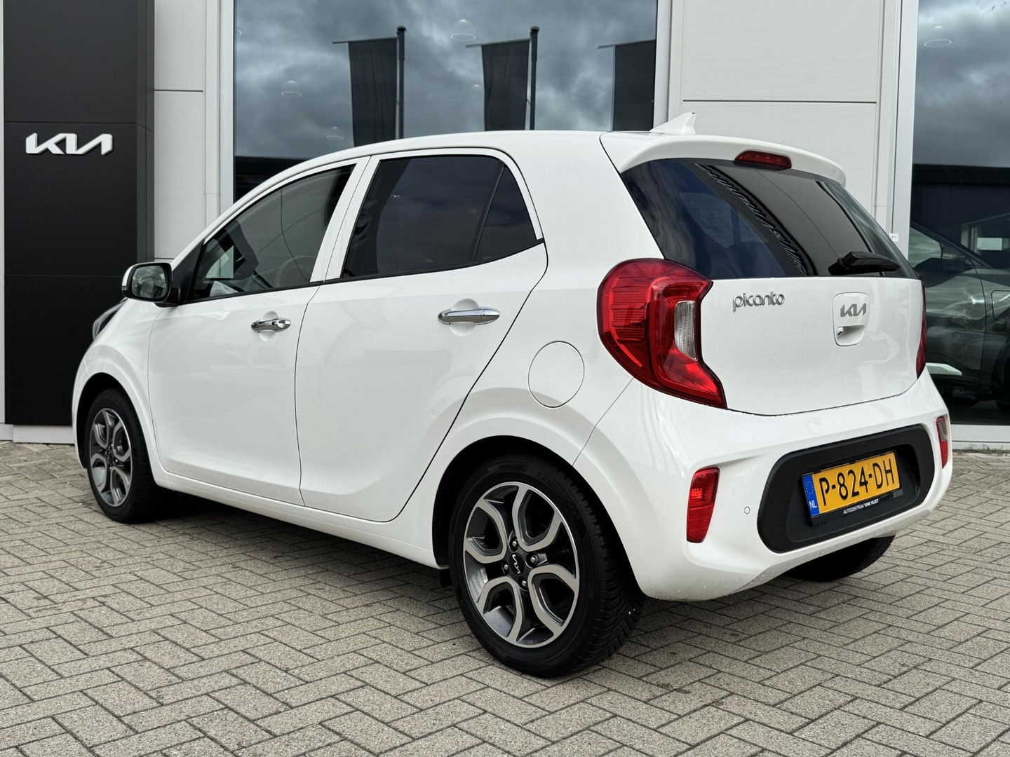 Kia Kia