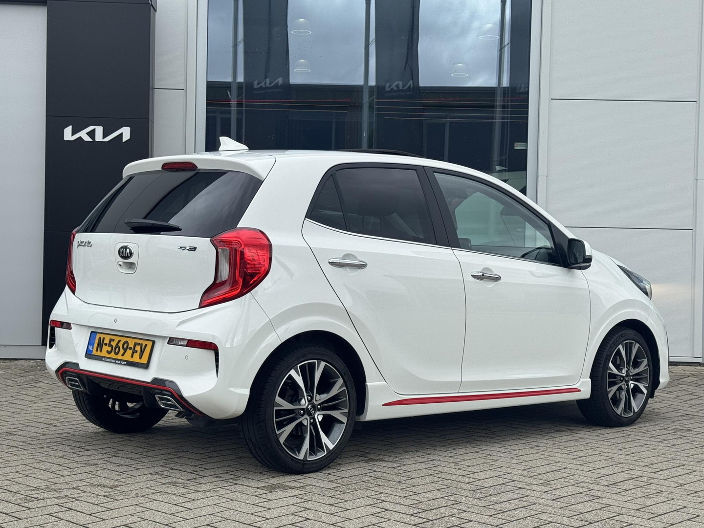 Kia Kia