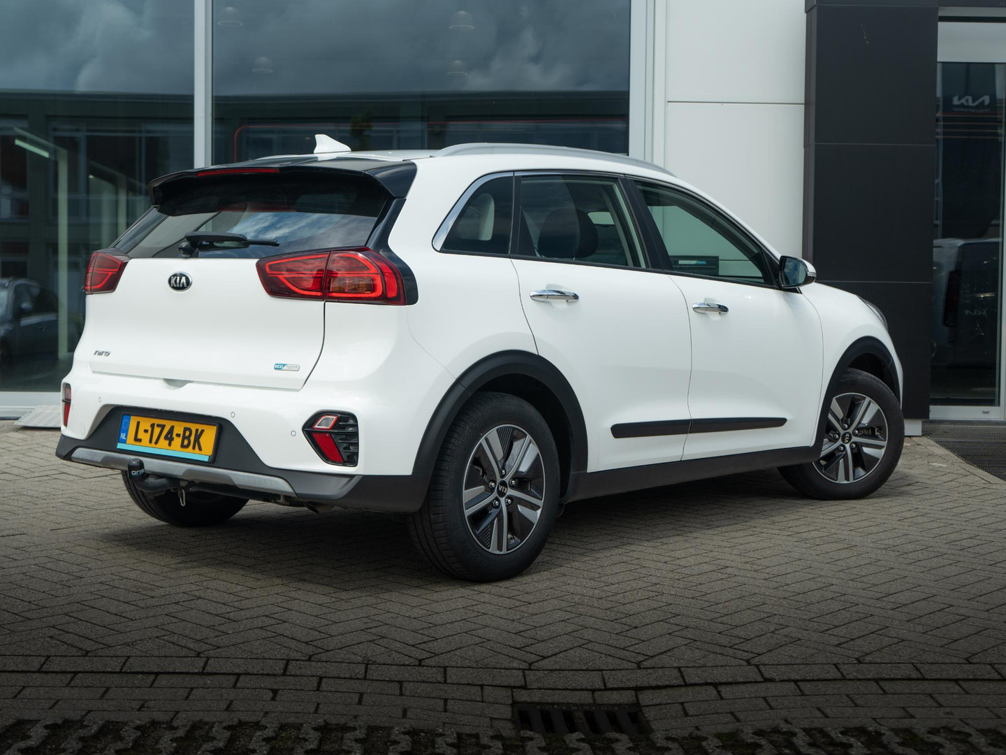 Kia