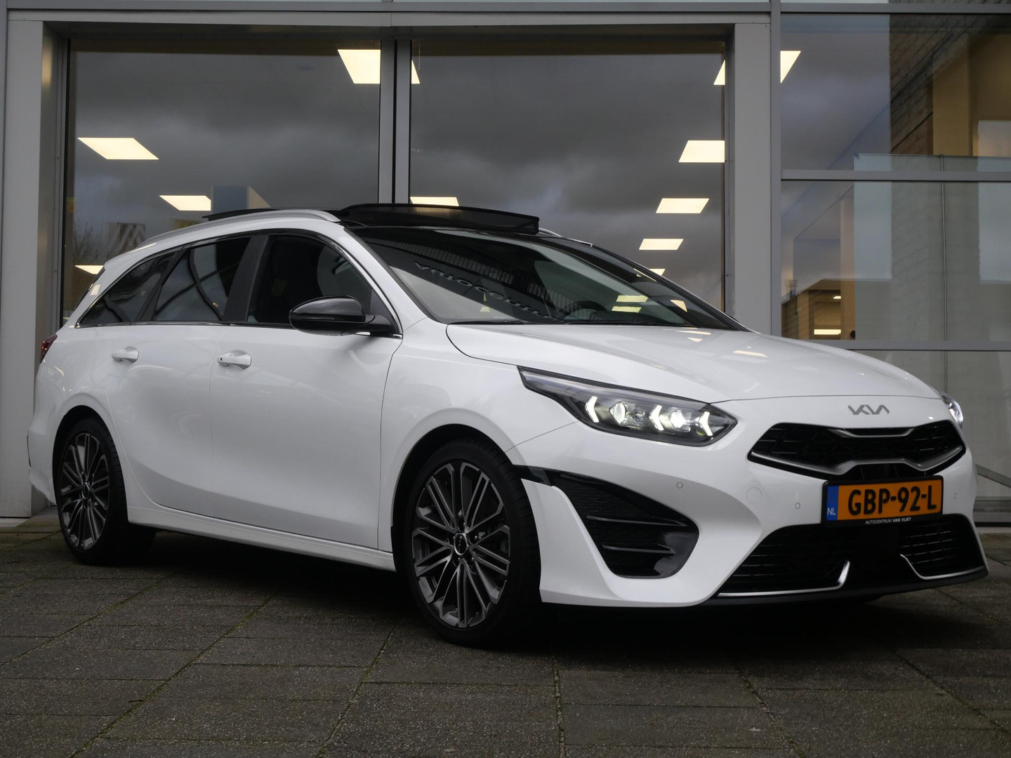 Kia Kia
