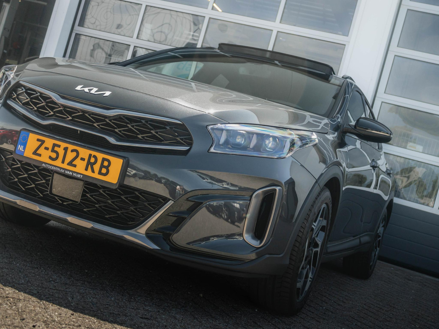 Kia
