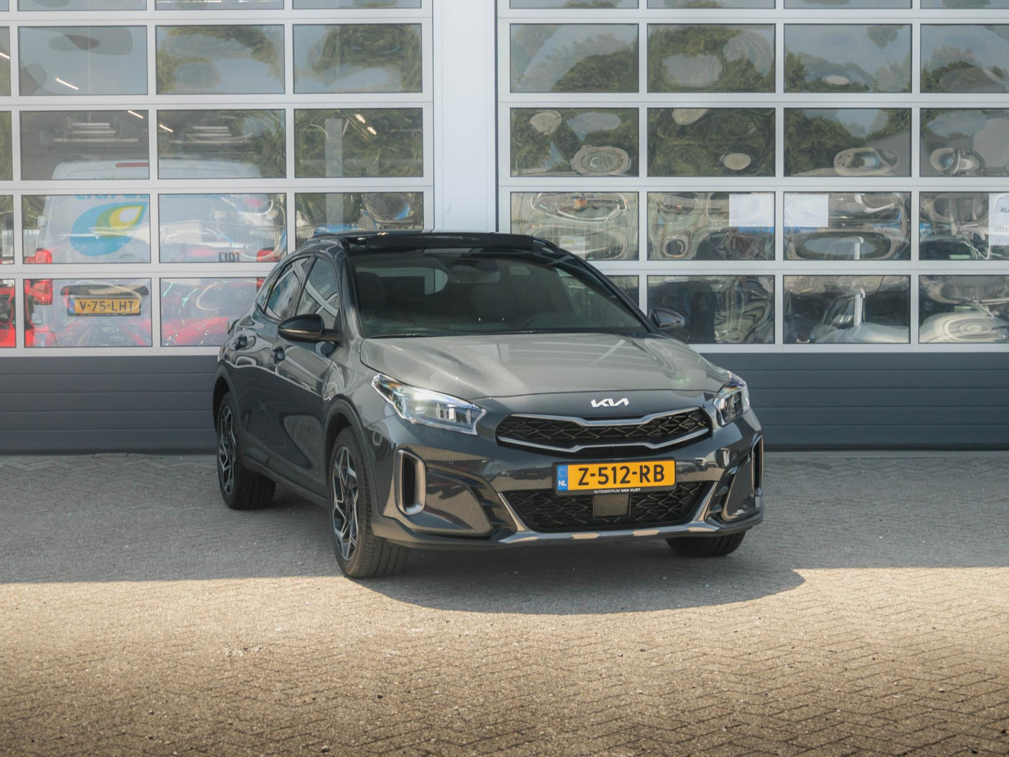 Kia