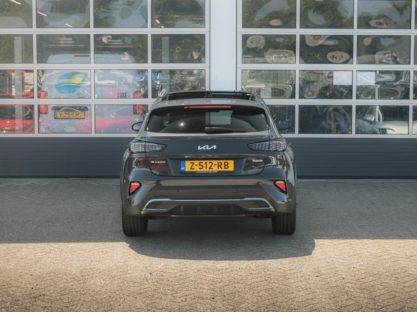 Kia