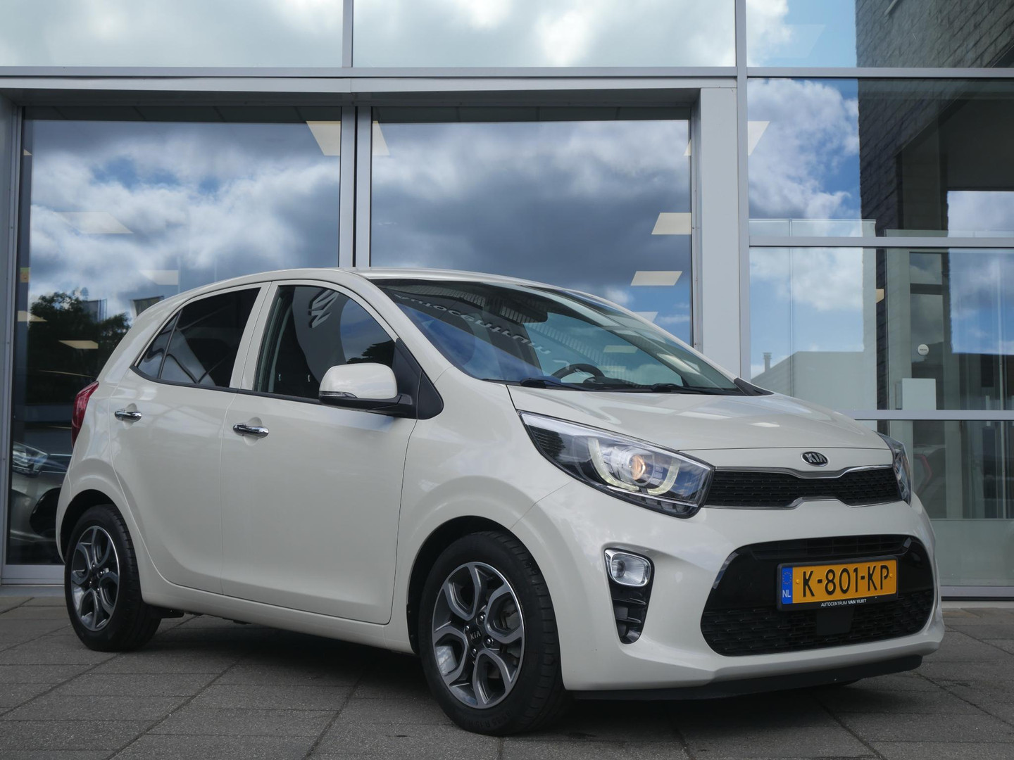 Kia Kia