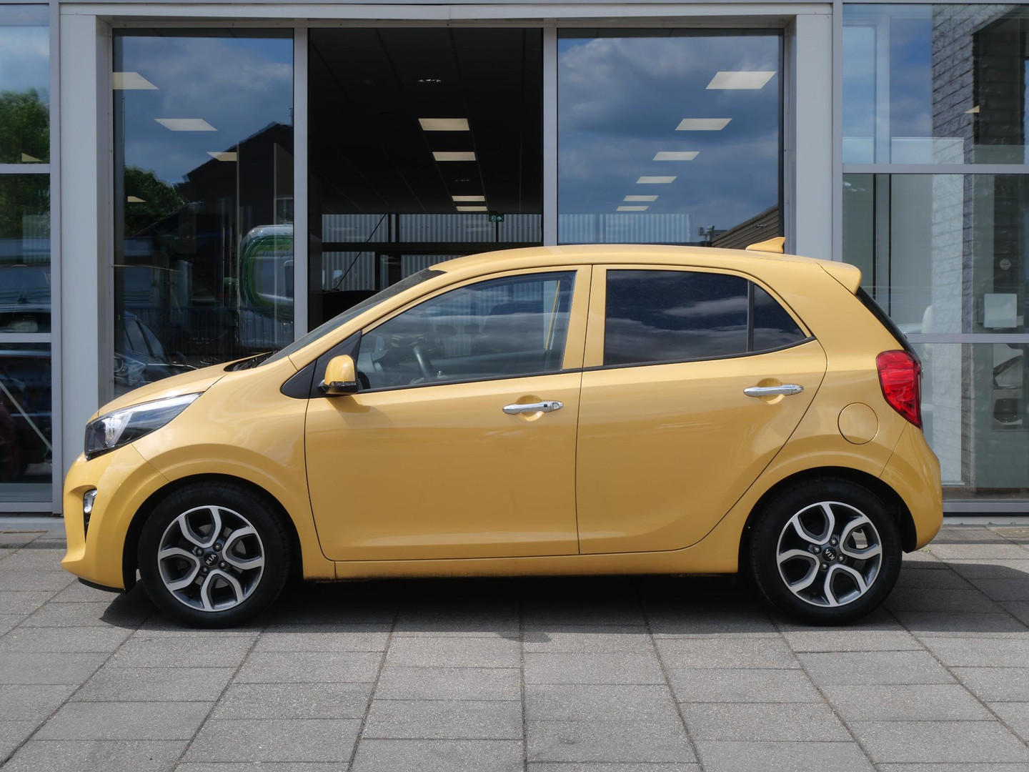 Kia Kia