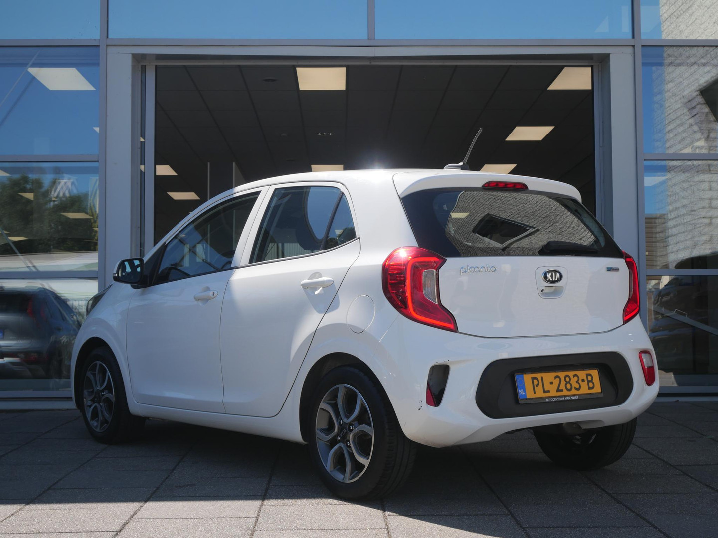Kia