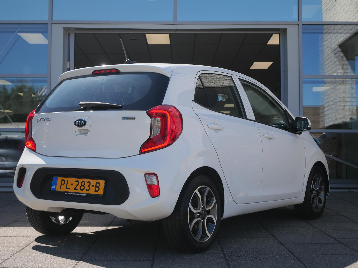 Kia
