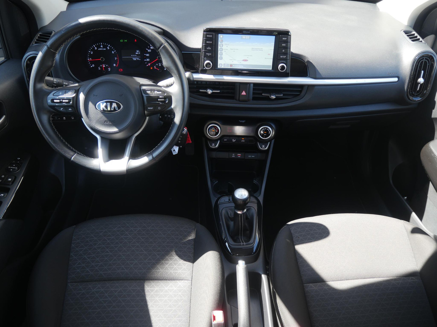 Kia