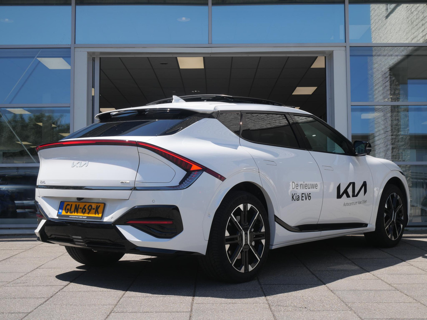 Kia Kia