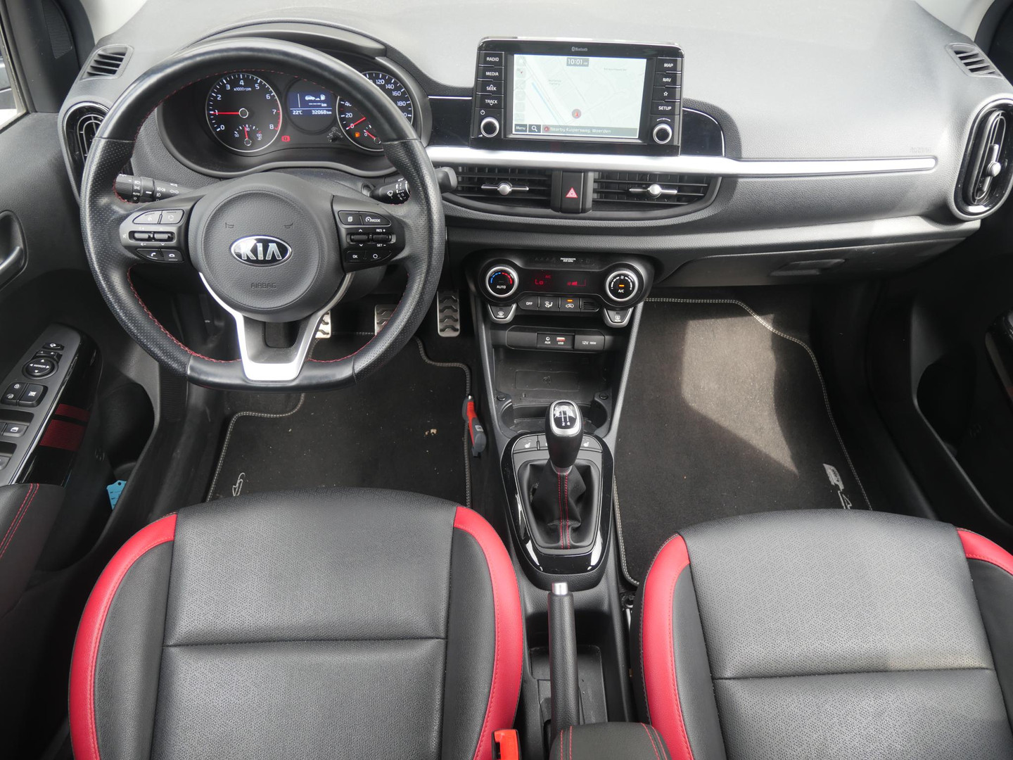 Kia Kia