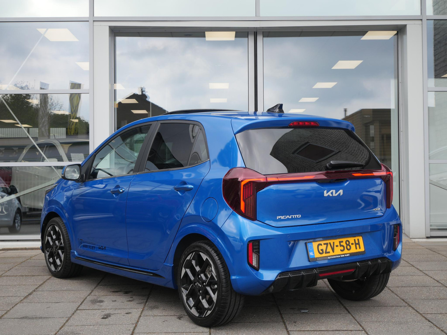 Kia