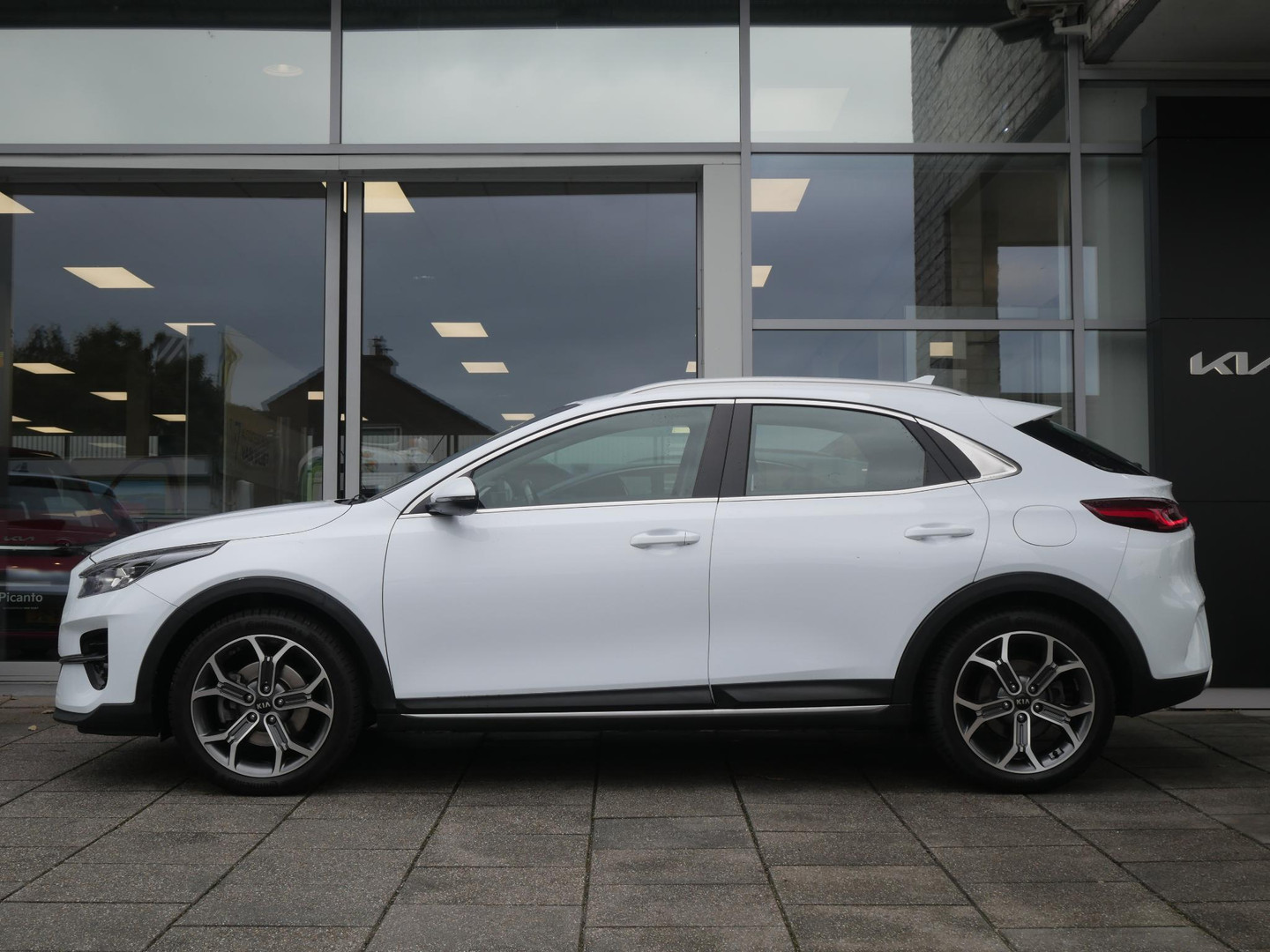 Kia