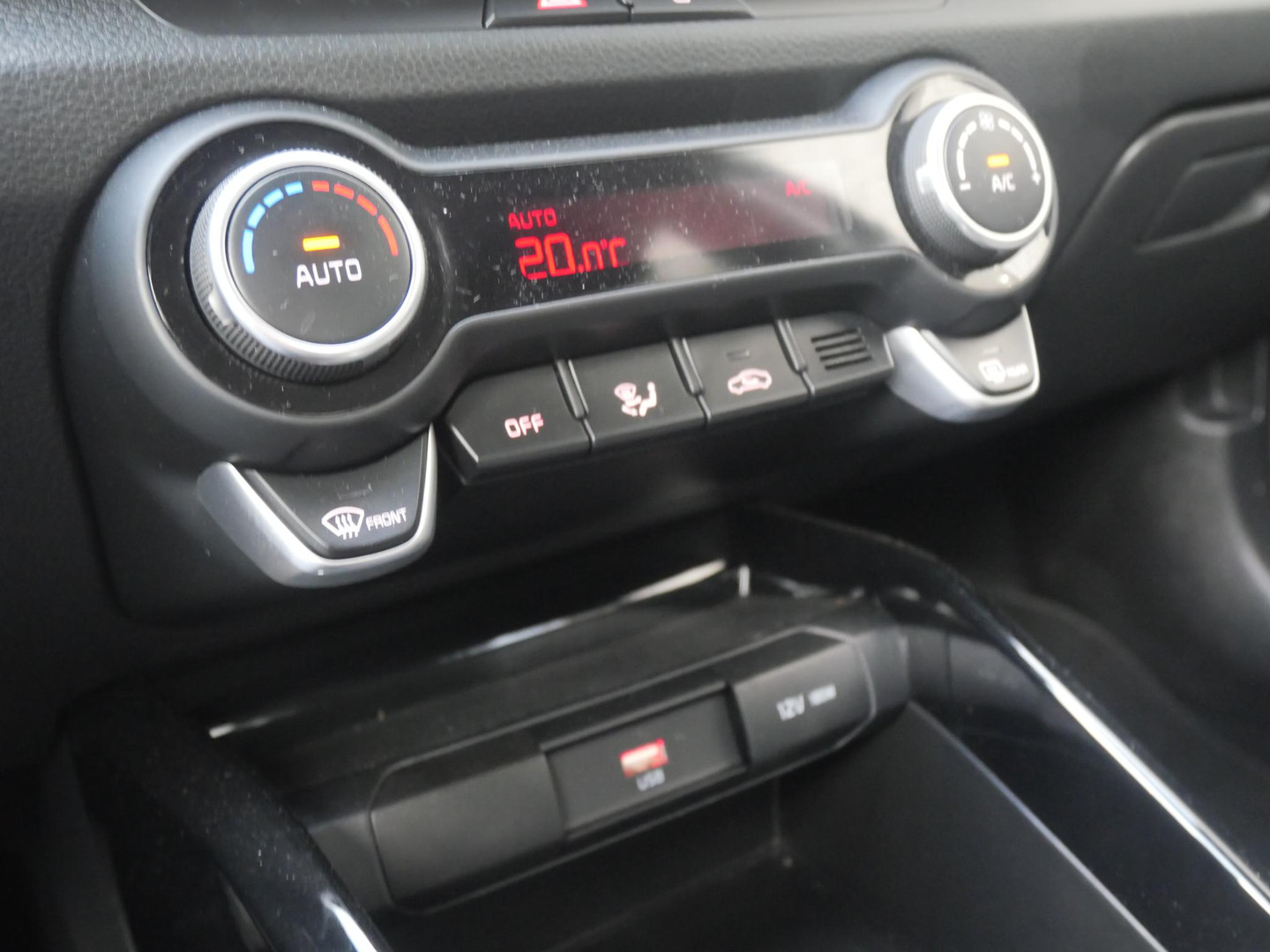 Kia Kia