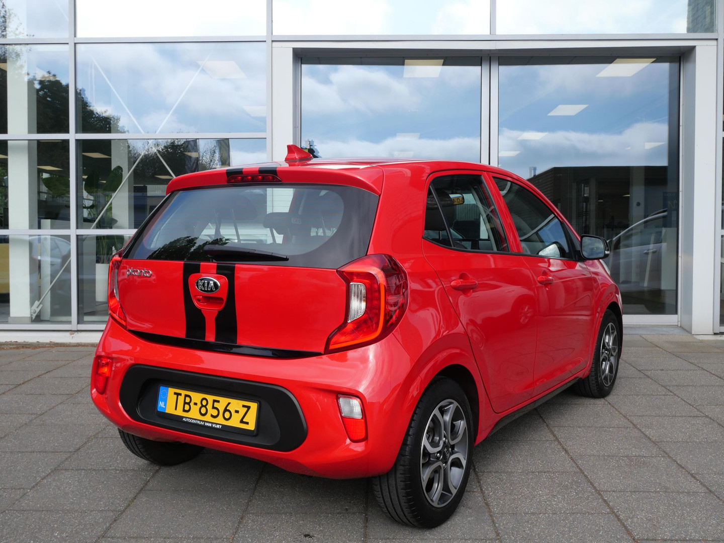 Kia