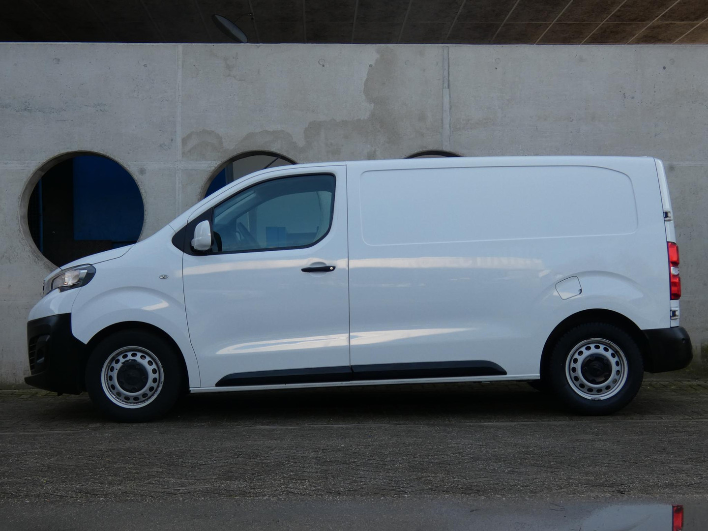 Peugeot Peugeot