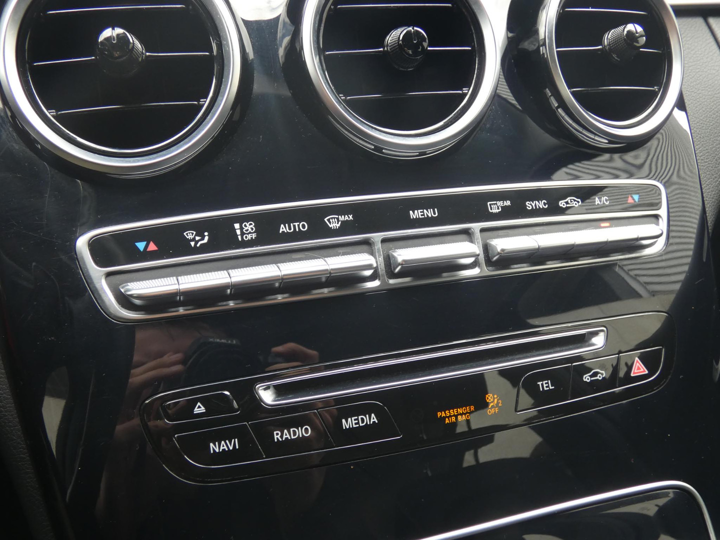 Mercedes-Benz Mercedes-Benz