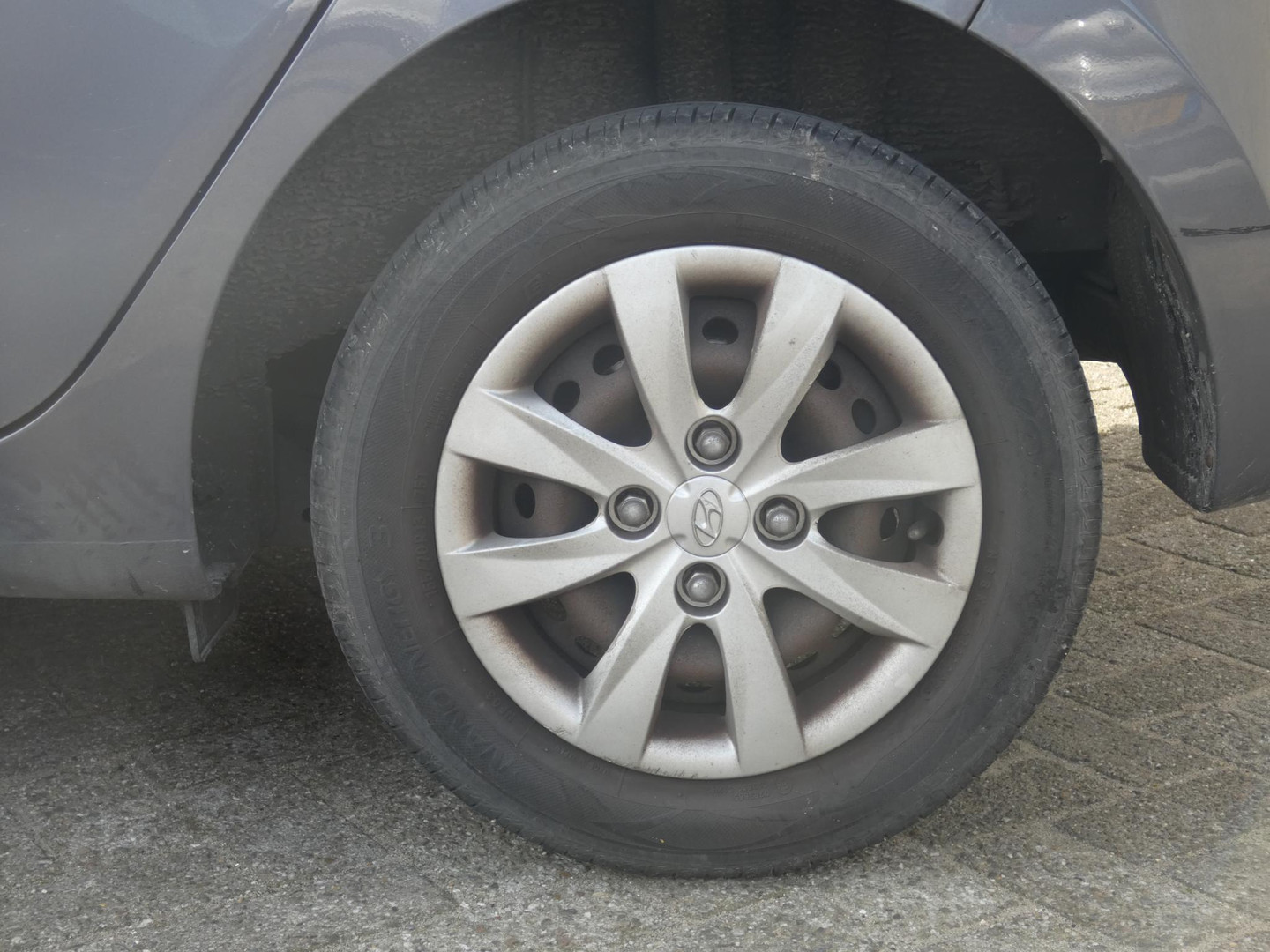 Hyundai Hyundai