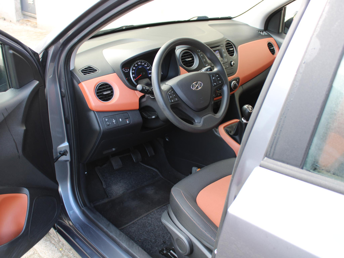 Hyundai Hyundai