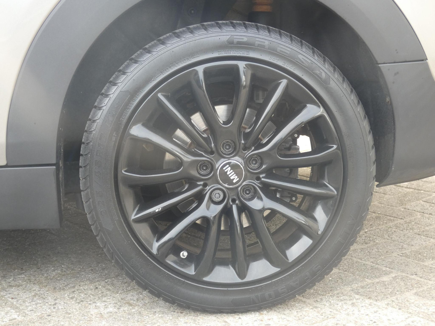 MINI MINI