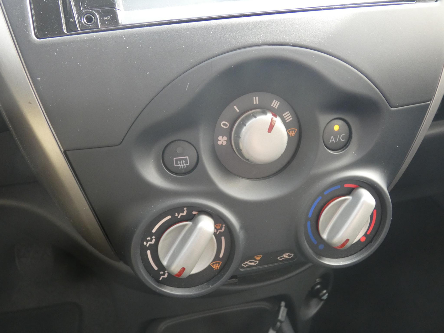 Nissan Nissan