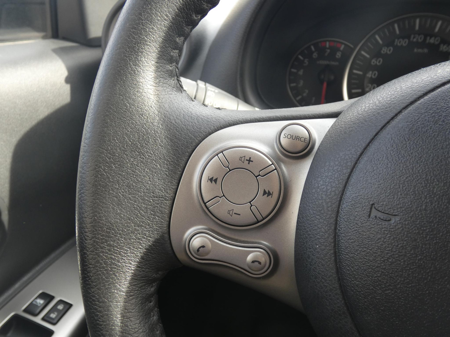 Nissan Nissan