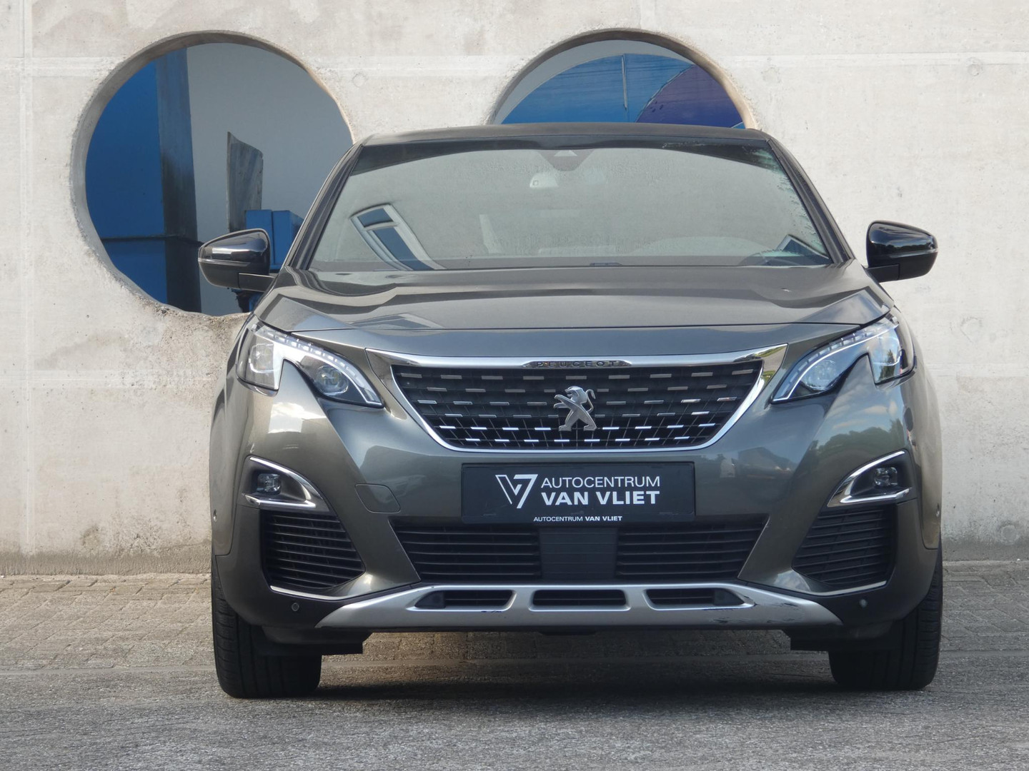 Peugeot Peugeot