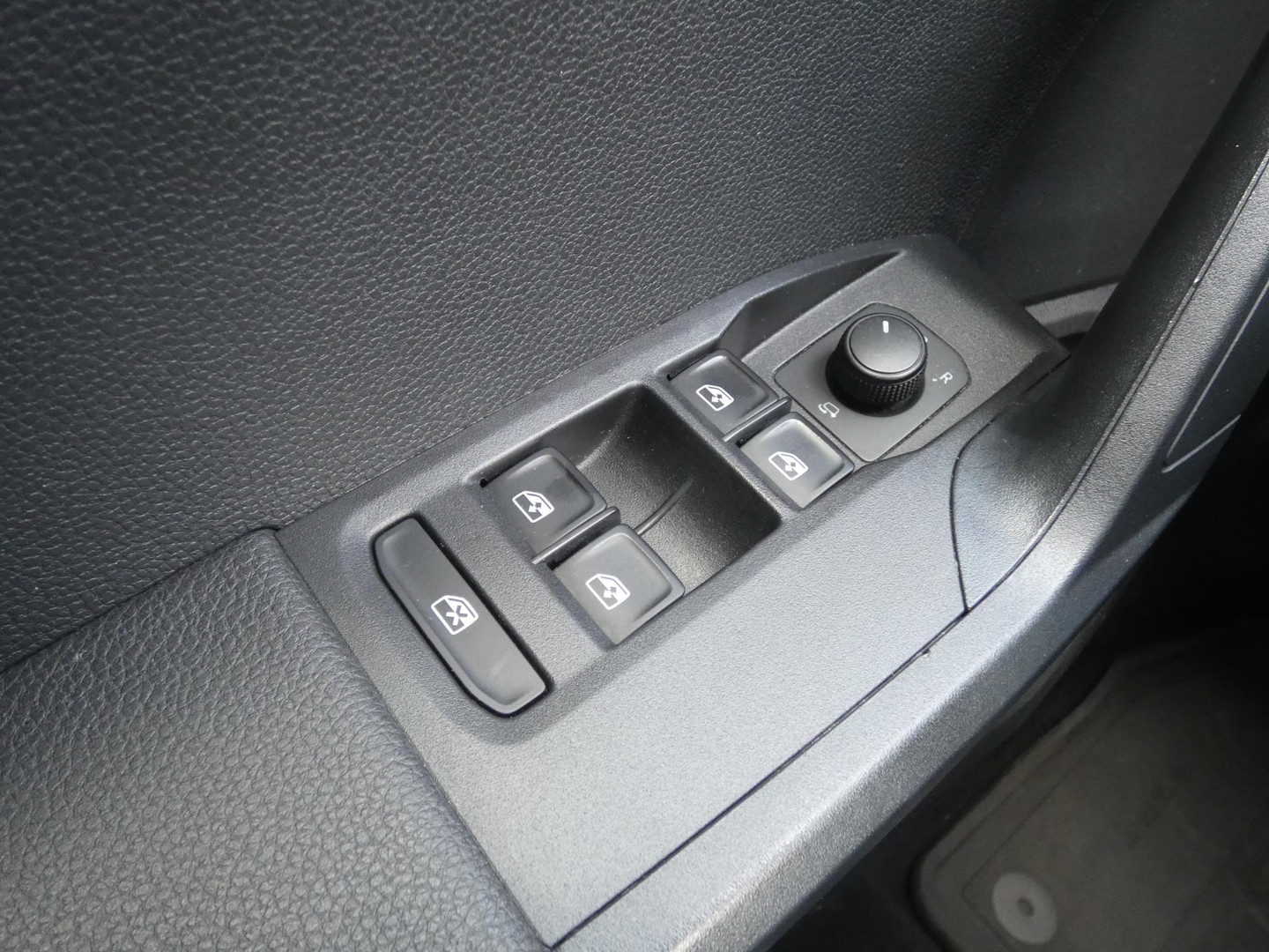 SEAT SEAT