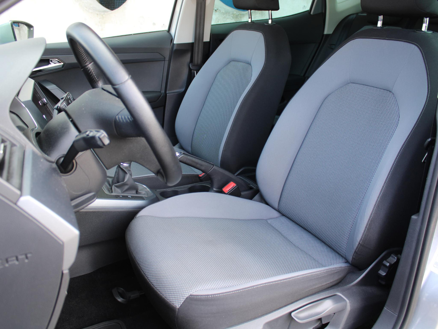 SEAT SEAT