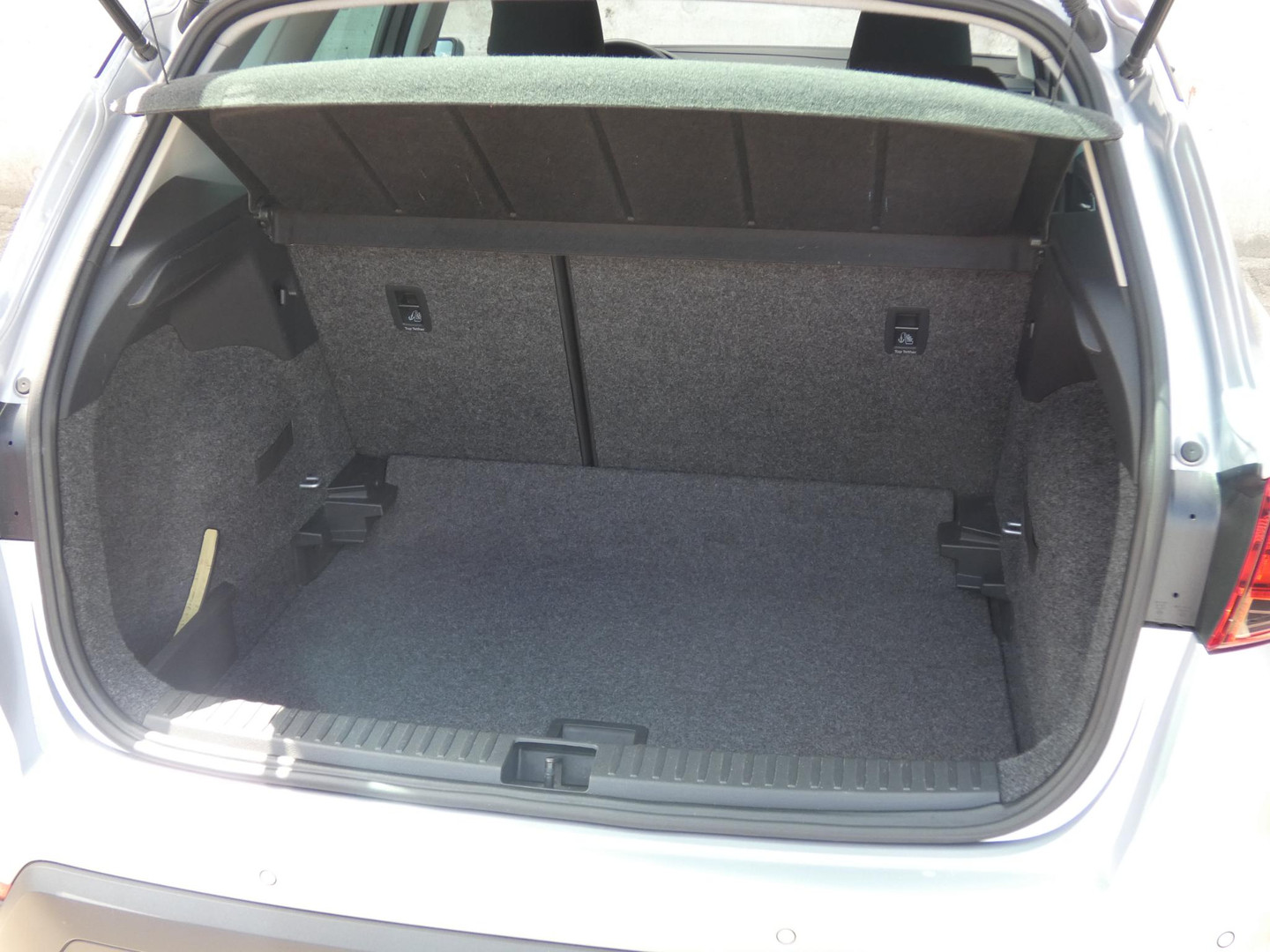 SEAT SEAT